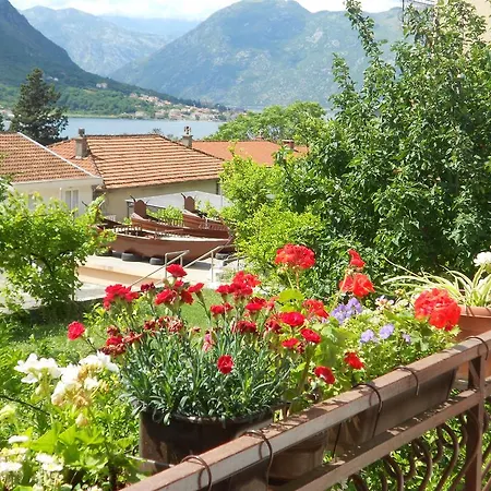 Apartments Samardzic Котор Экстерьер фото